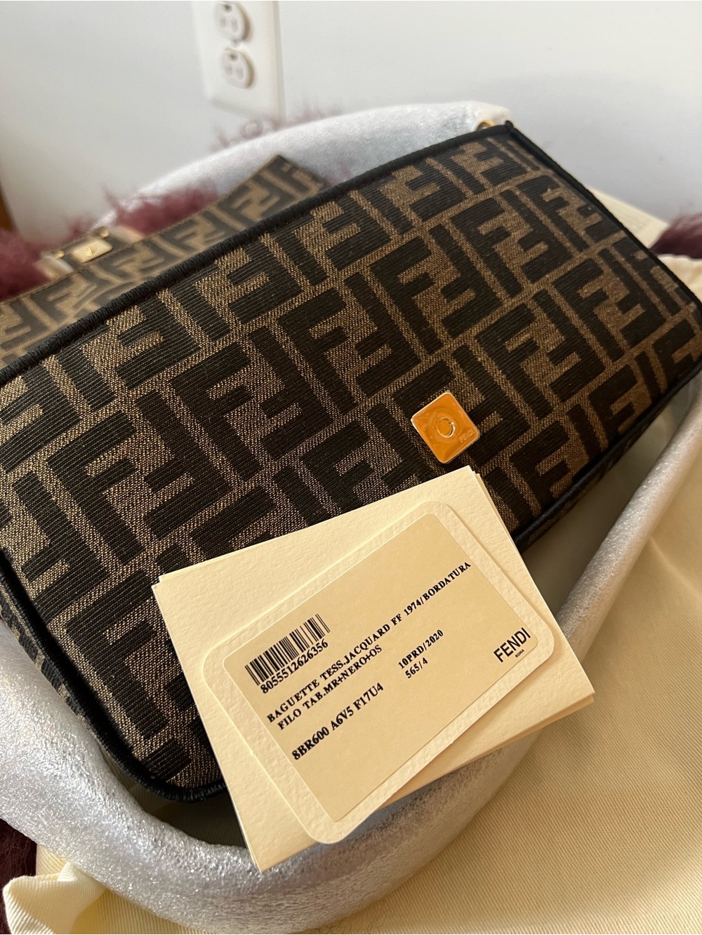 Fendi Baguette Bag in Brown FF Jacquard Fabric Bag NWT MSRP 3850 - Picture 17 of 17